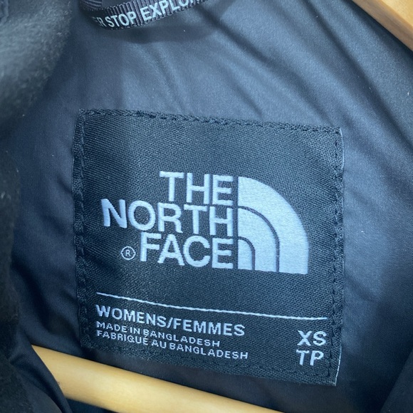 North Face Nuptse Down Puffer Vest Red & Black Buffalo Print Size: XS GUC - Picture 6 of 6